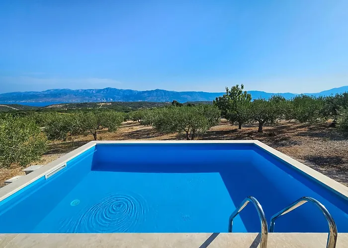 Casa de Férias Dubrove By Interhome